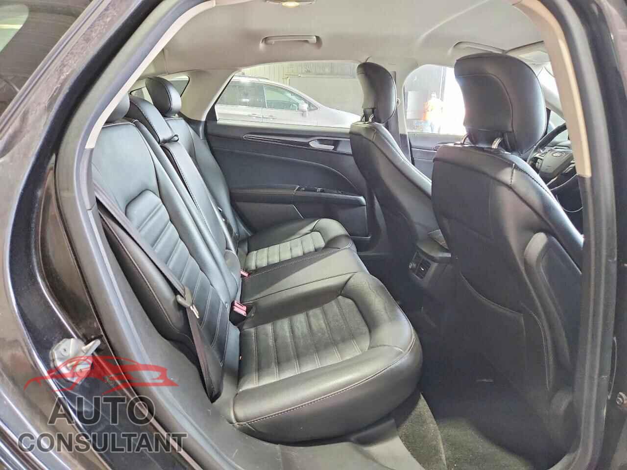 FORD FUSION 2013 - 3FA6P0HR8DR355258