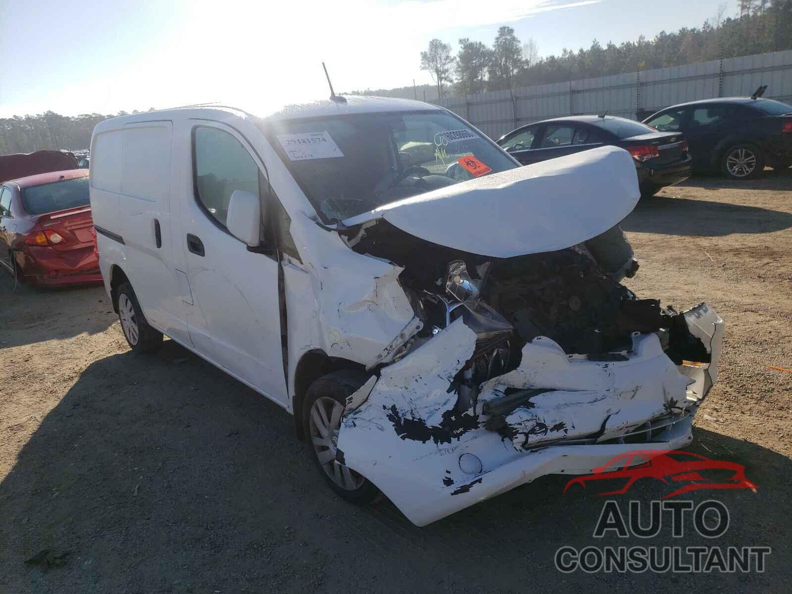 NISSAN NV 2017 - 3N6CM0KN2HK705989