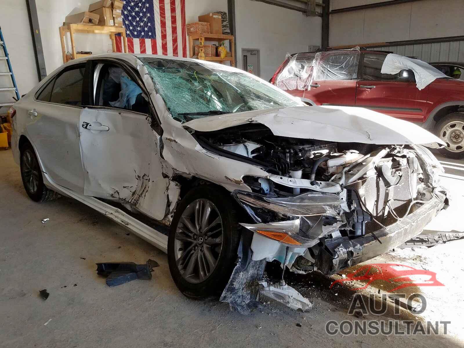TOYOTA CAMRY 2017 - 4T1BF1FK2HU322659