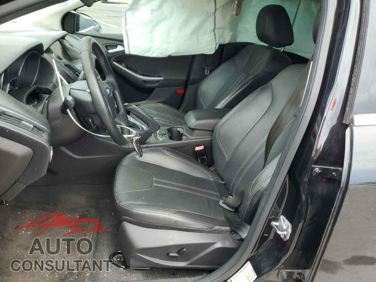 FORD FOCUS 2013 - 1FADP3N27DL217614