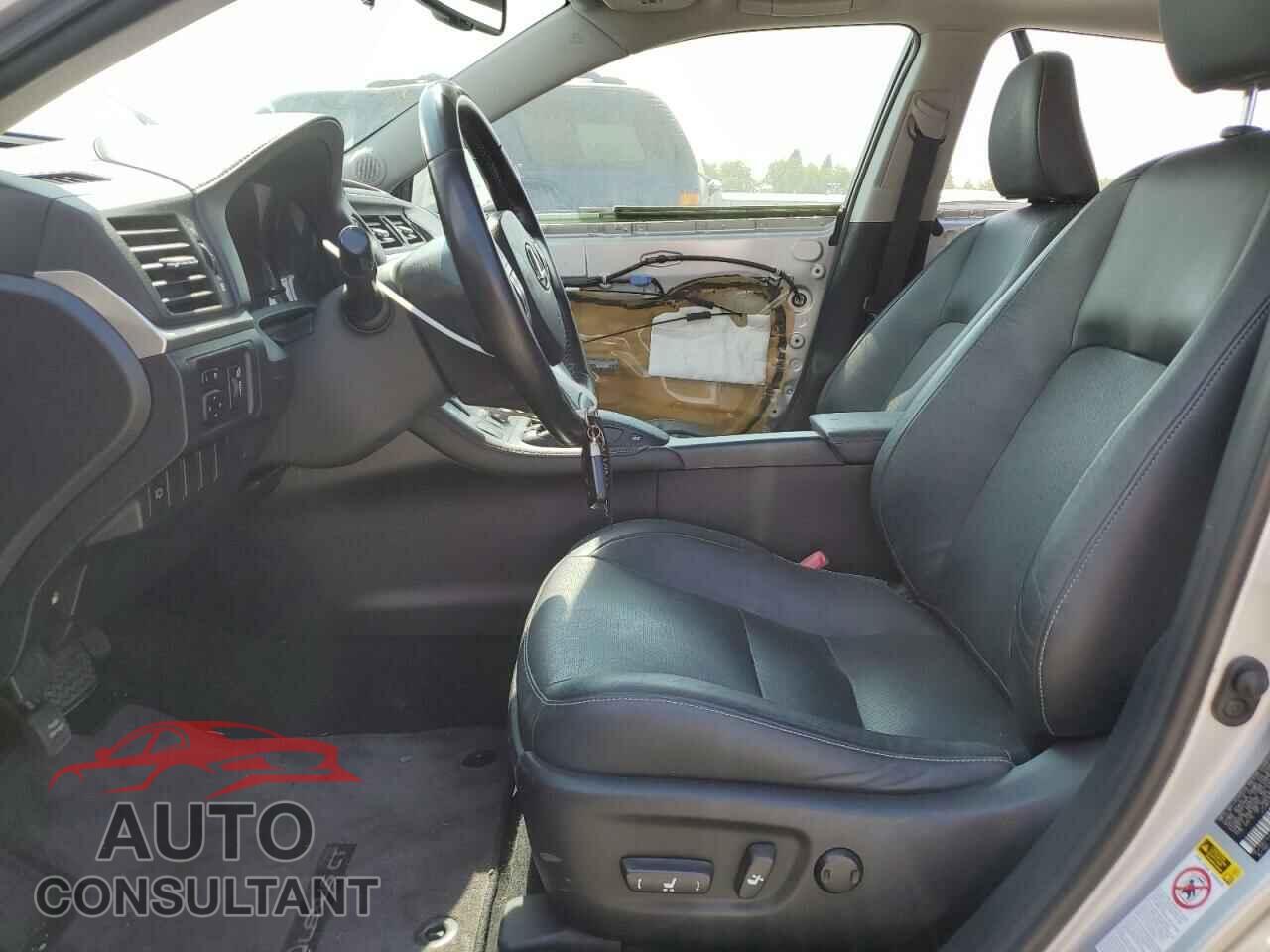 LEXUS CT 200 2012 - JTHKD5BH4C2047925