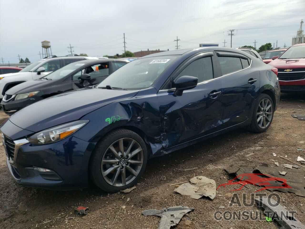 MAZDA 3 2018 - 3MZBN1V34JM252073