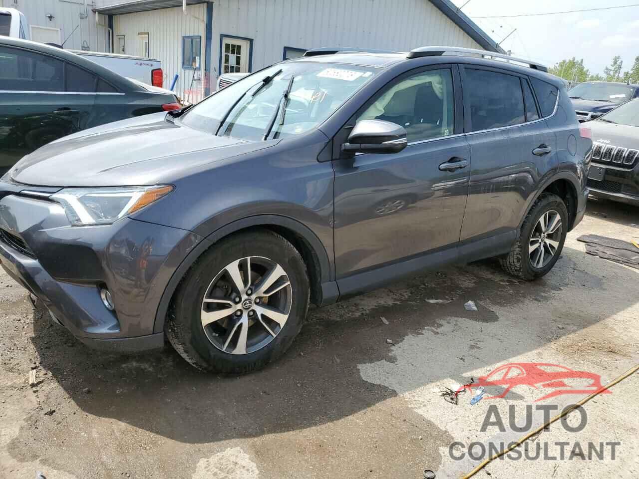 TOYOTA RAV4 2017 - JTMRFREV8HJ167484