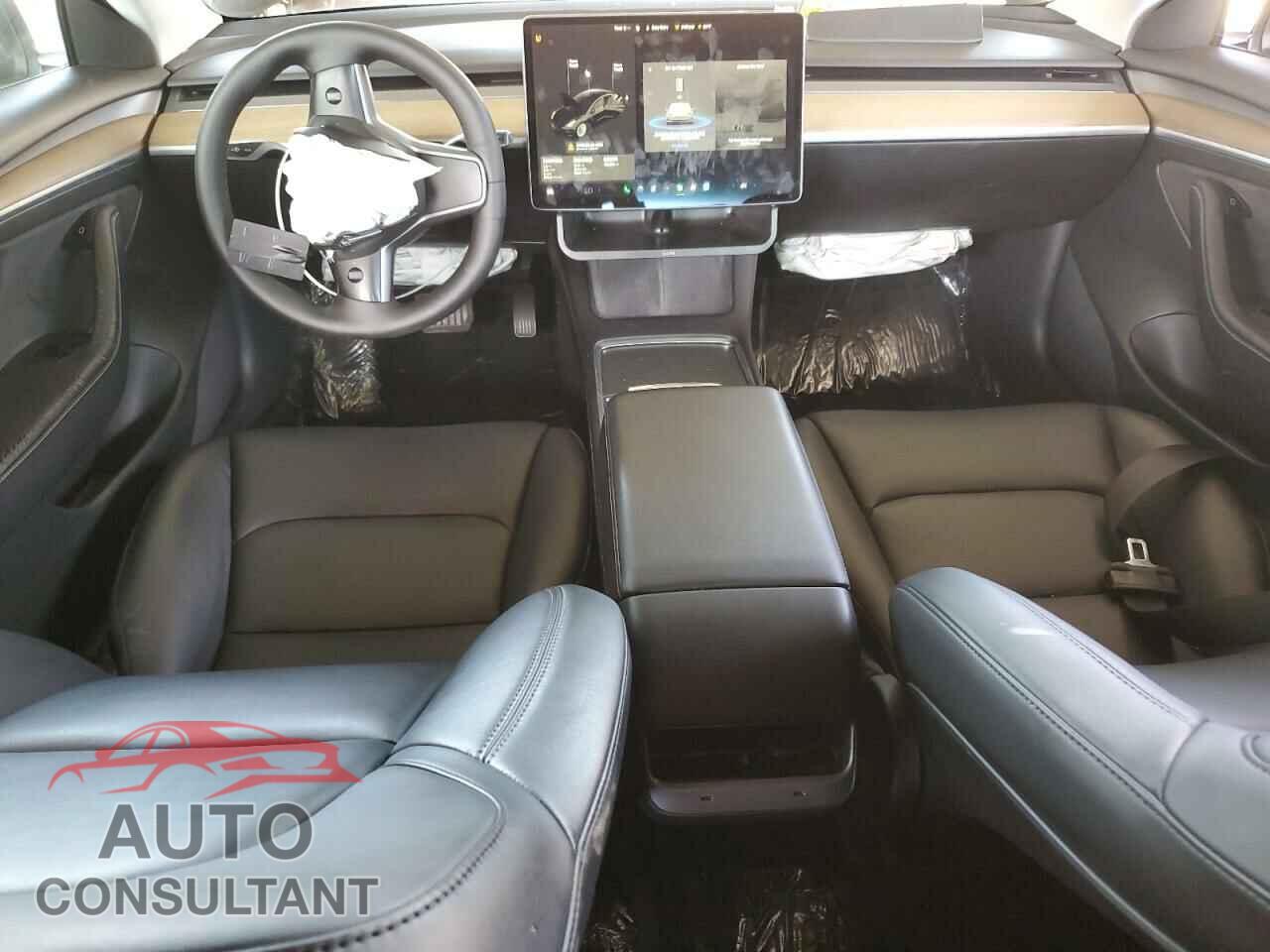 TESLA MODEL 3 2022 - 5YJ3E1EA3NF143183