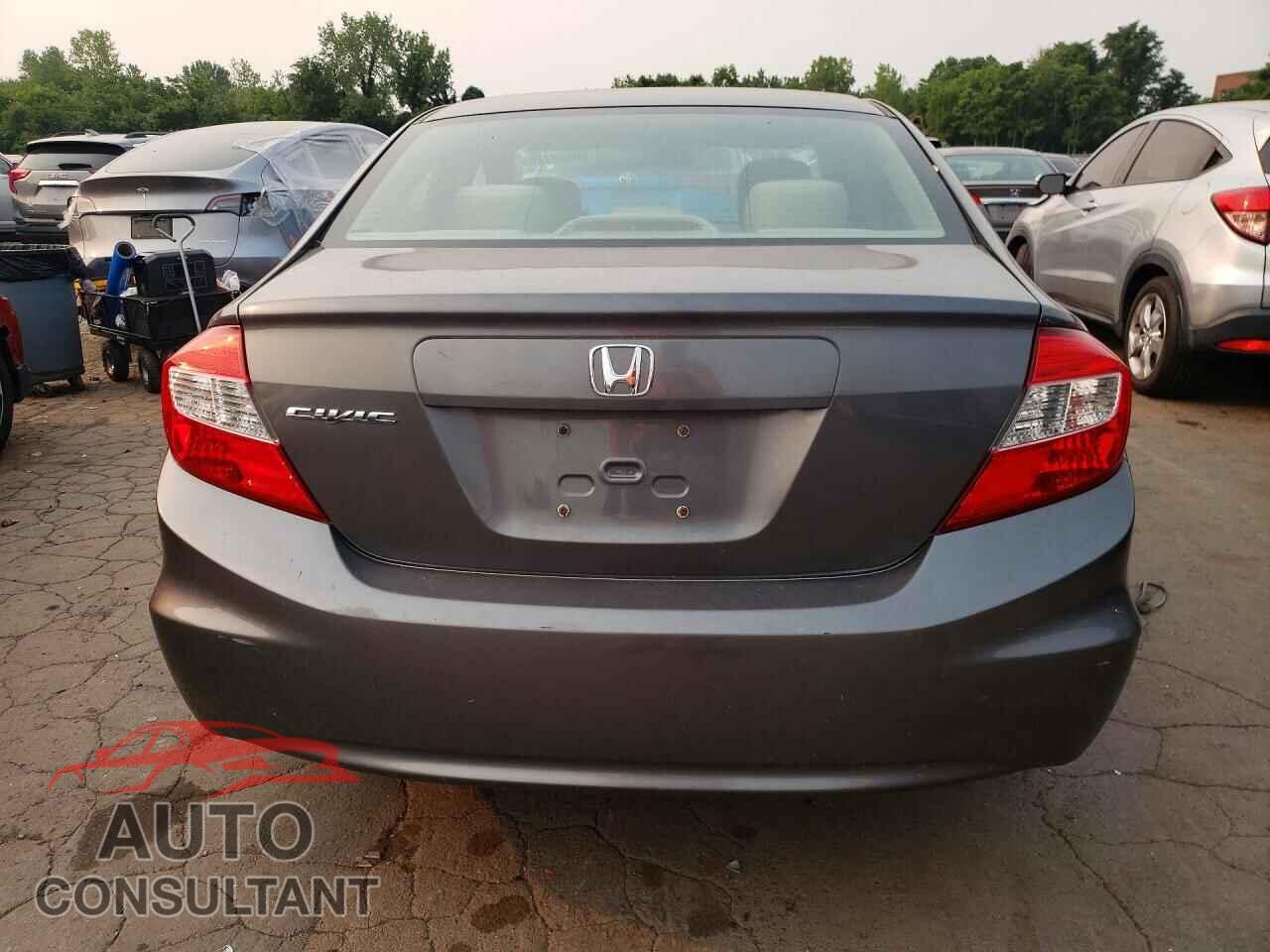 HONDA CIVIC 2012 - 2HGFB2F53CH558073