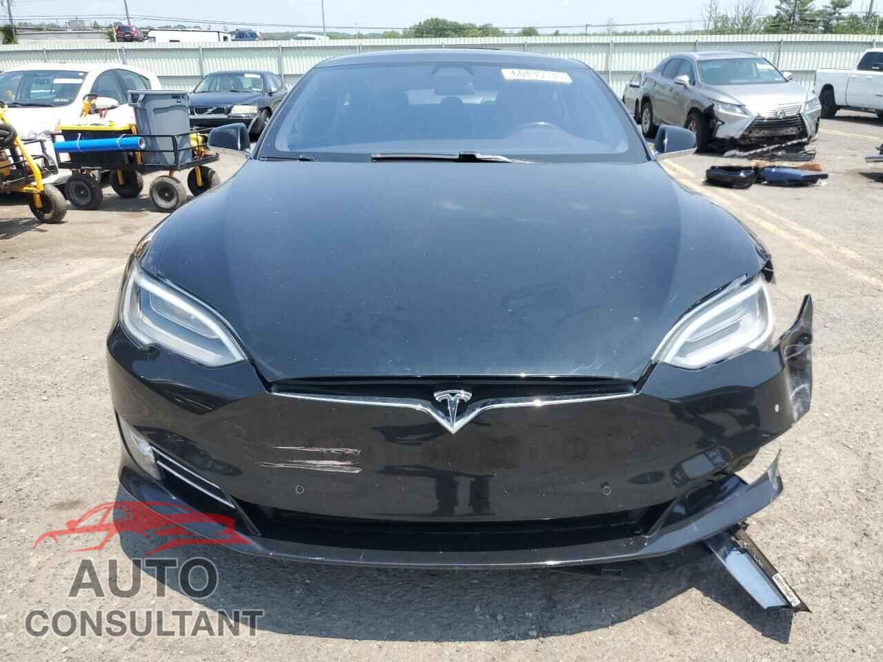 TESLA MODEL S 2018 - 5YJSA1E21JF246466