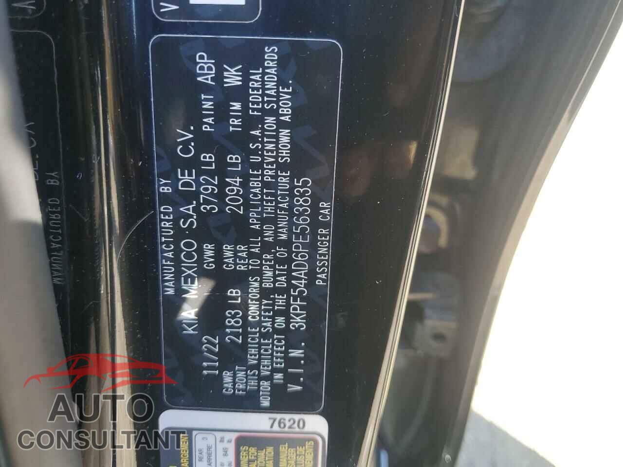 KIA FORTE 2023 - 3KPF54AD6PE563835