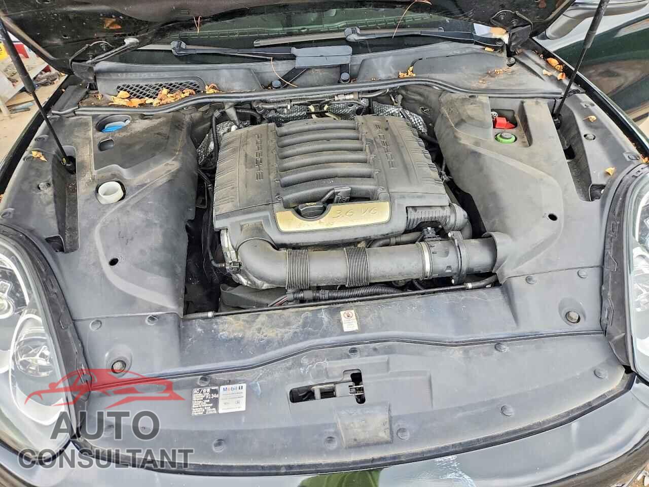 PORSCHE CAYENNE 2016 - WP1AA2A27GKA37928