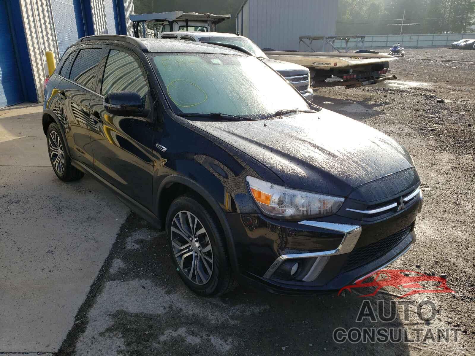 MITSUBISHI OUTLANDER 2018 - JA4AP4AW9JU025798