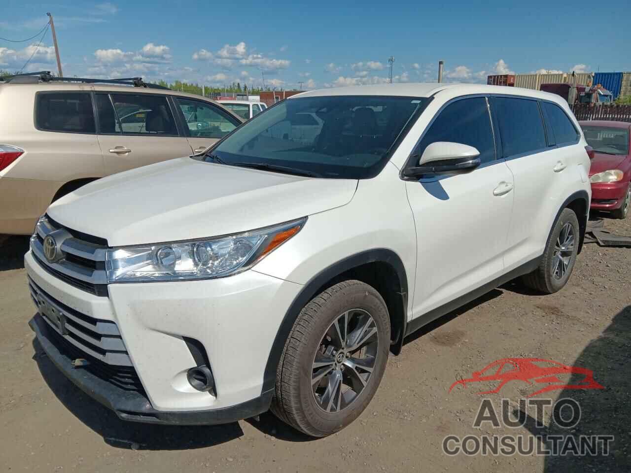TOYOTA HIGHLANDER 2019 - 5TDZARFH3KS047397