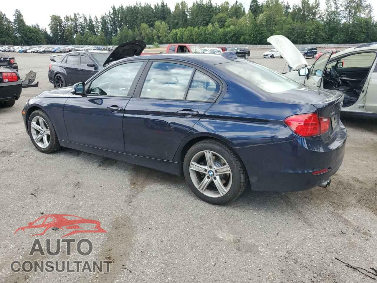 BMW 3 SERIES 2013 - WBA3B3C53DF539650