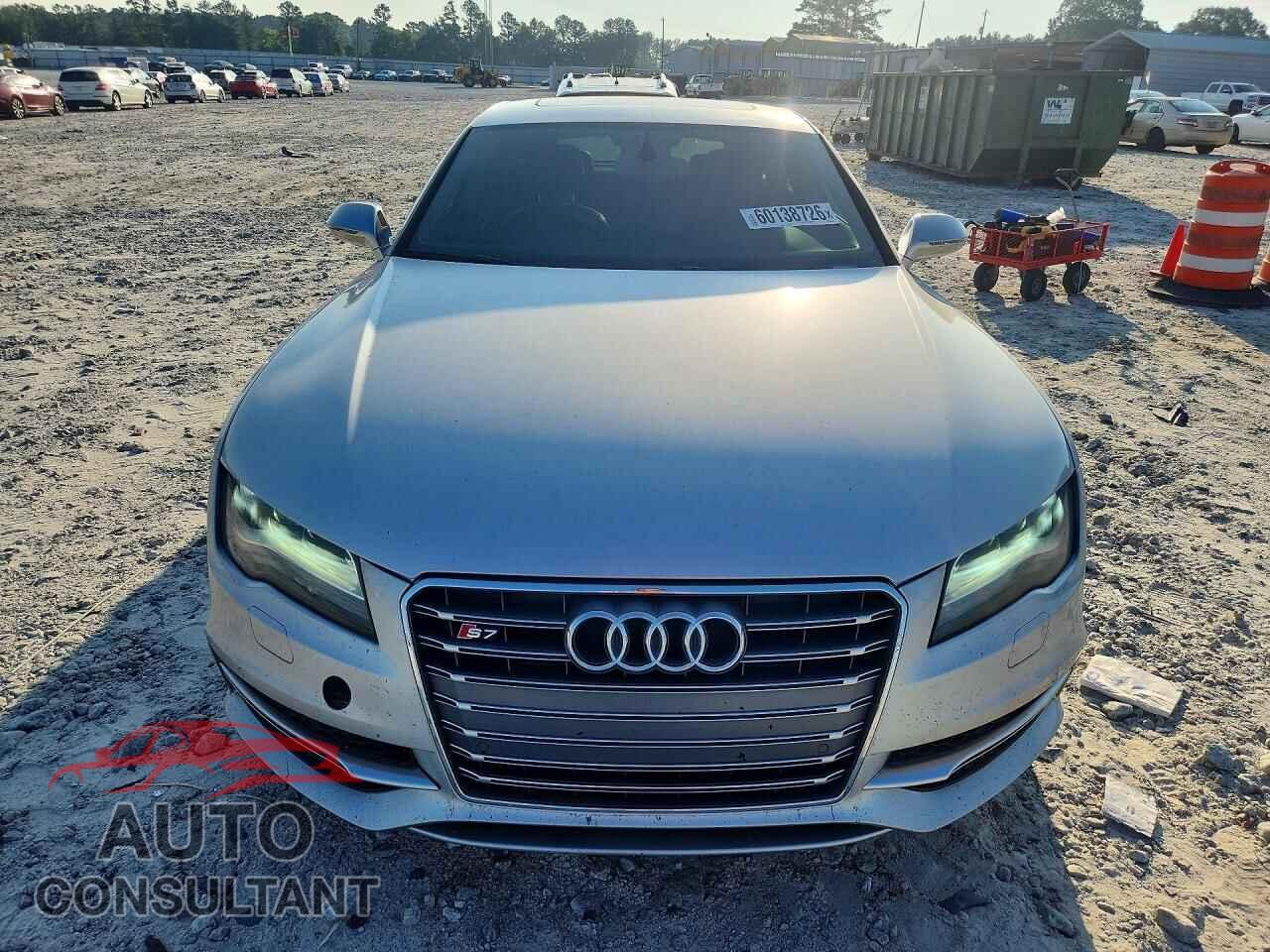 AUDI S7/RS7 2013 - WAUW2AFC2DN089409