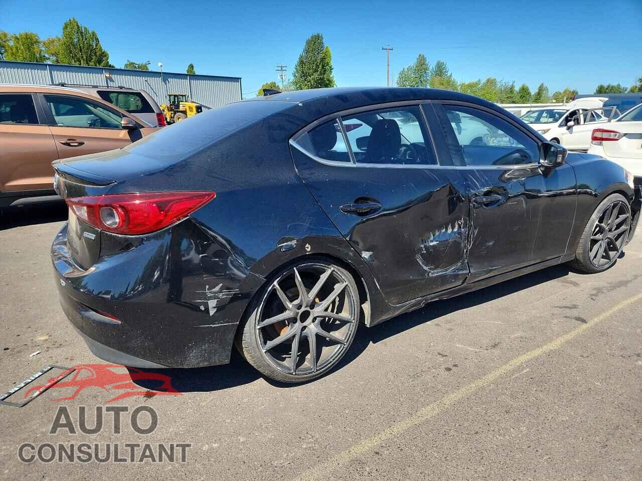 MAZDA 3 2015 - JM1BM1V74F1225811