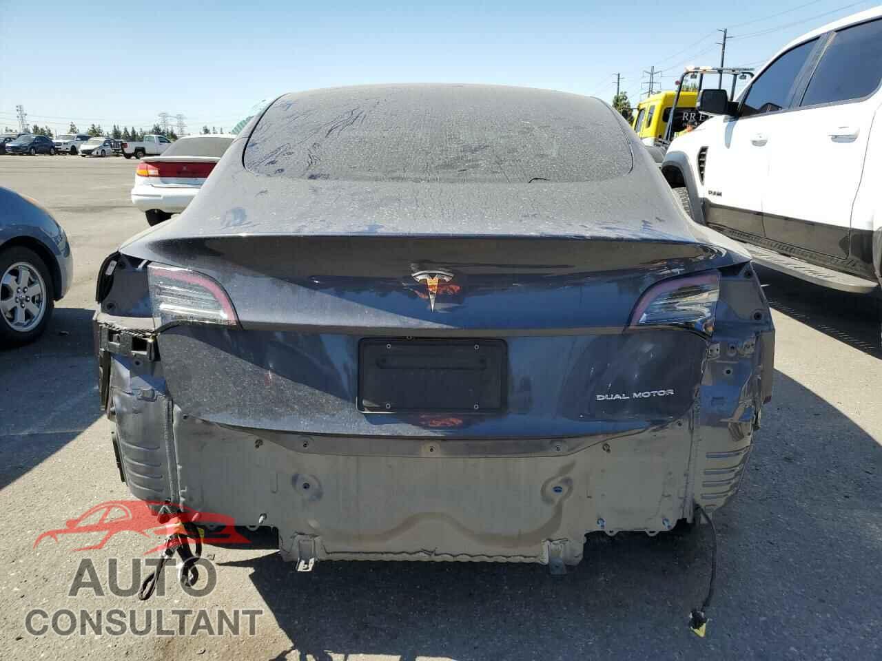 TESLA MODEL 3 2022 - 5YJ3E1EB7NF113600