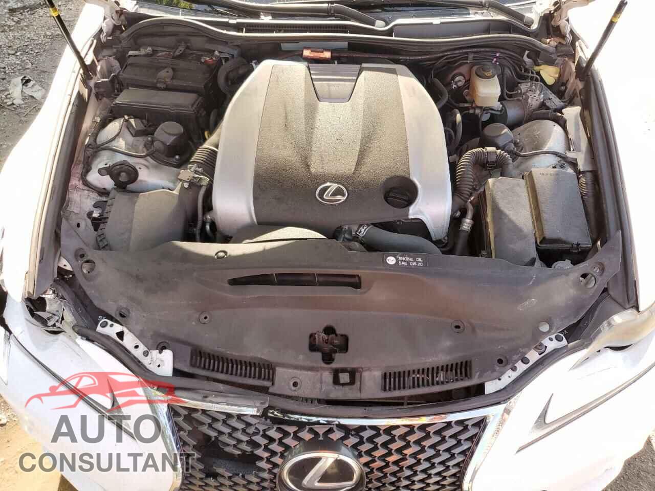 LEXUS IS 2014 - JTHBE1D24E5006484