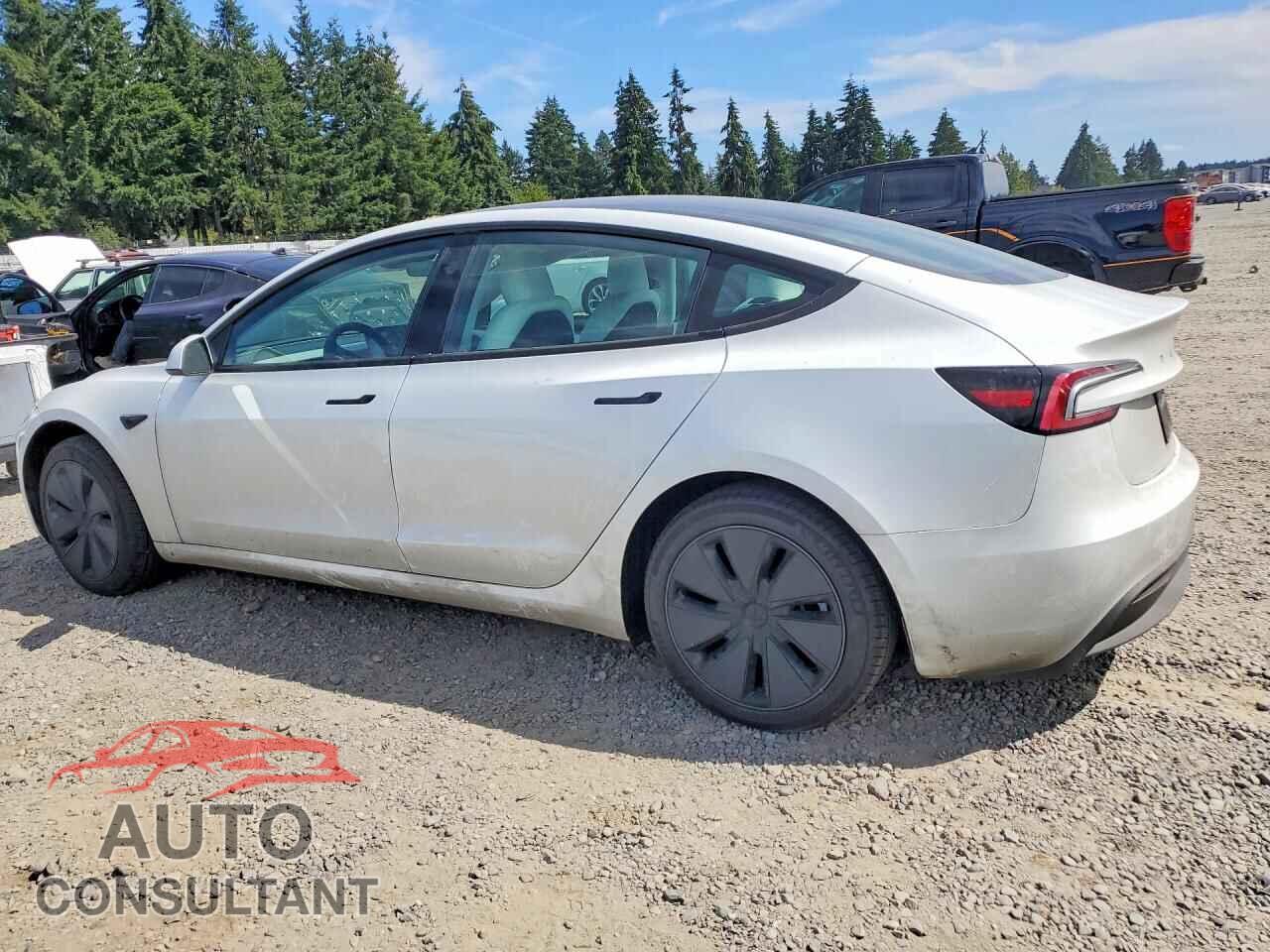 TESLA MODEL 3 2026 - 5YJ3E1EBXTF121221