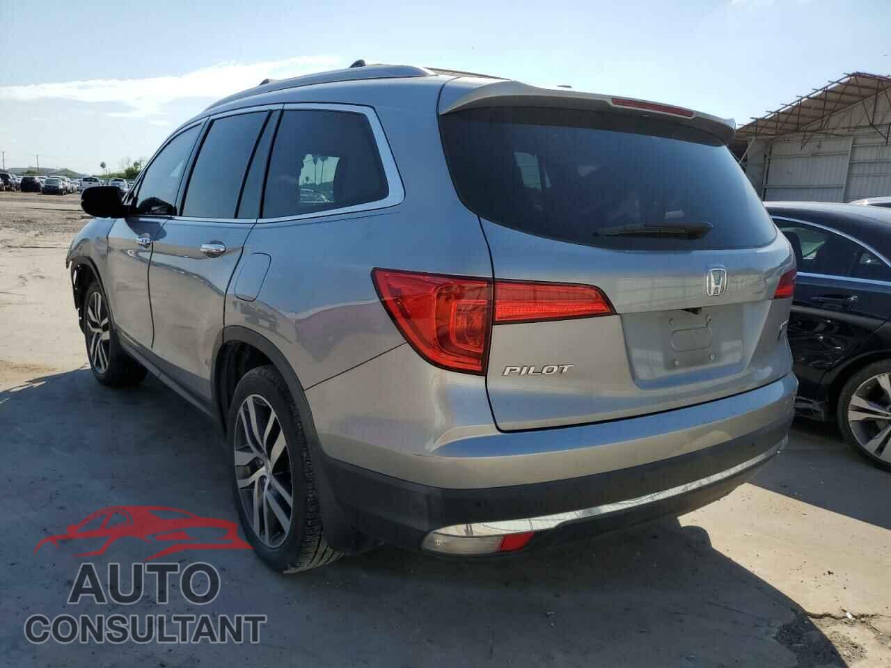 HONDA PILOT 2017 - 5FNYF5H95HB026477