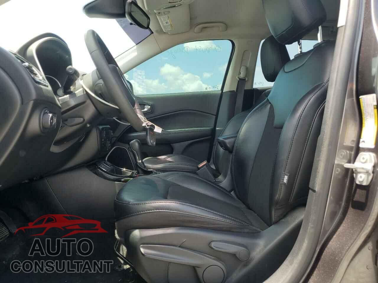 JEEP COMPASS 2021 - 3C4NJCBB2MT559724