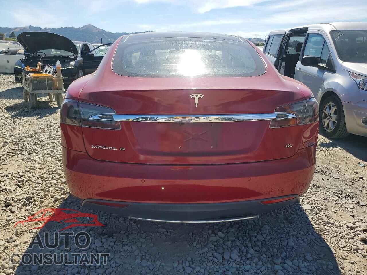 TESLA MODEL S 2014 - 5YJSA1S12EFP57282