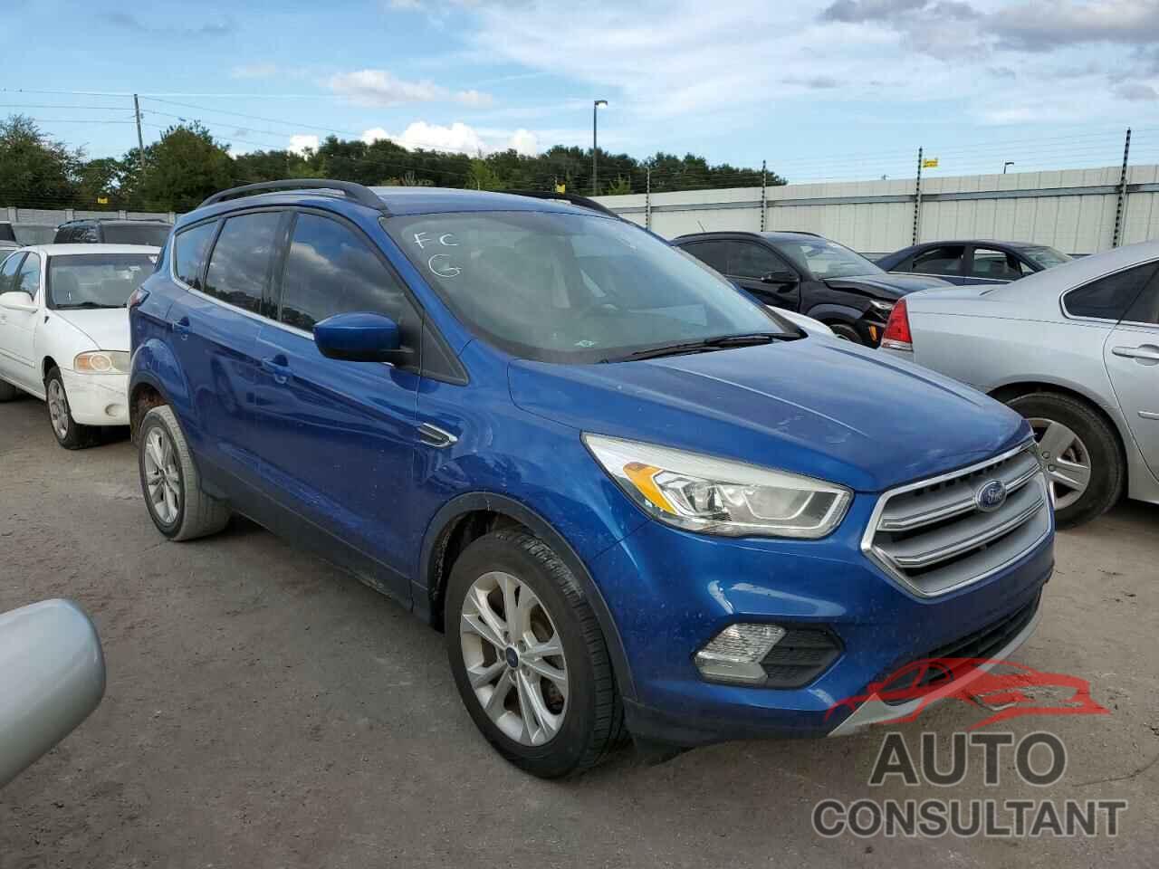 FORD ESCAPE 2017 - 1FMCU0GD9HUD51032