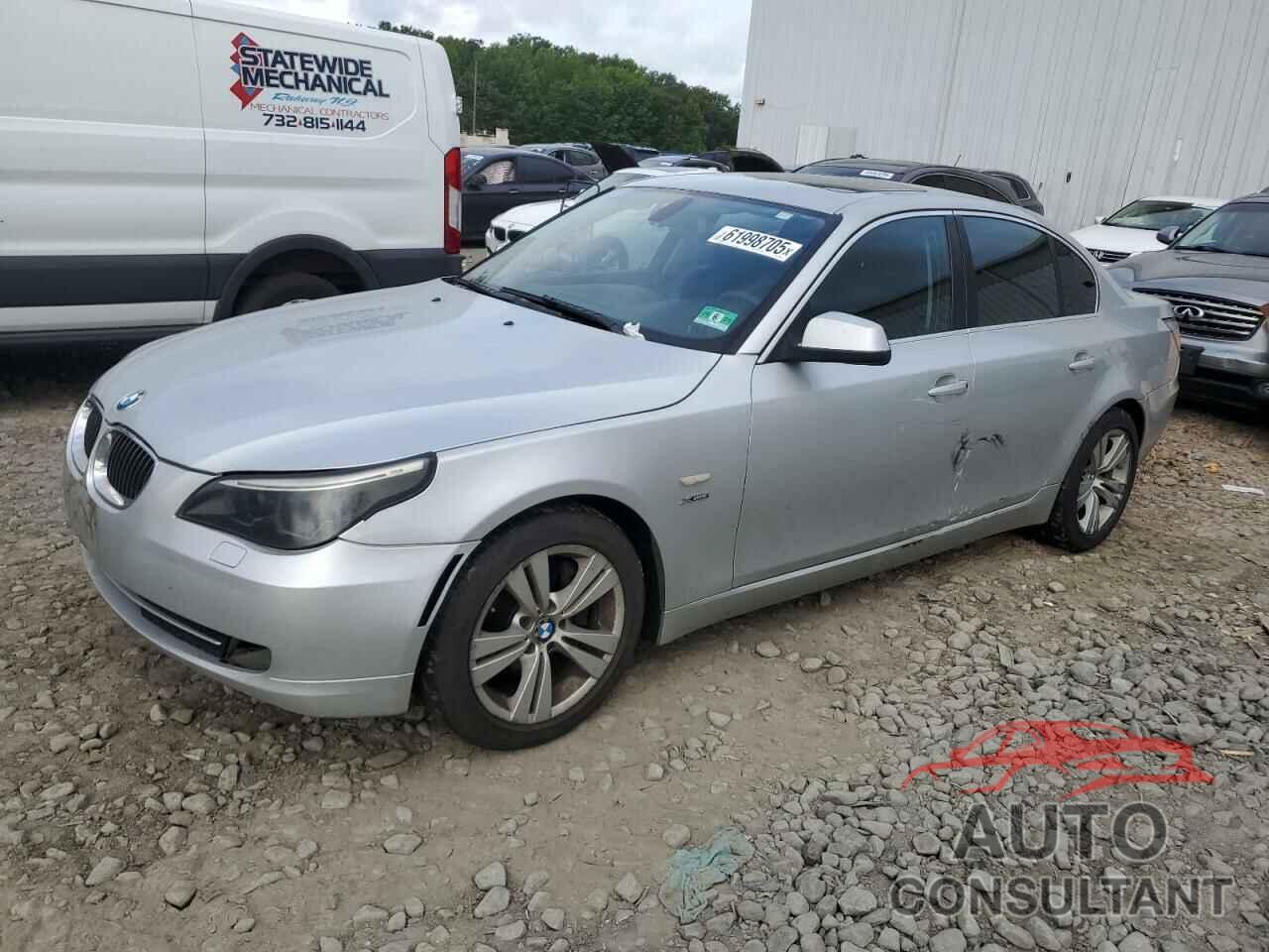 BMW 5 SERIES 2010 - WBANV1C58AC444955