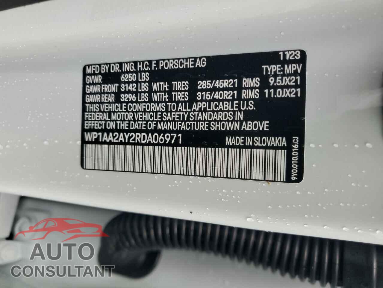 PORSCHE CAYENNE 2024 - WP1AA2AY2RDA06971