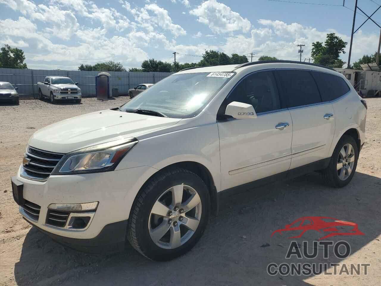 CHEVROLET TRAVERSE 2015 - 1GNKVJKD5FJ323115