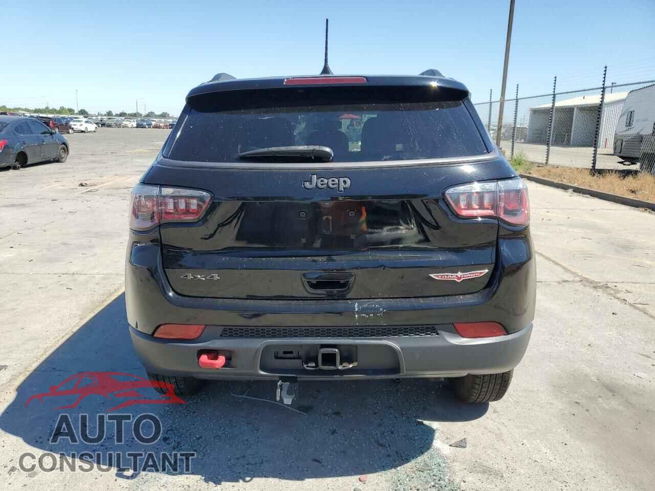 JEEP COMPASS 2020 - 3C4NJDDB2LT143951