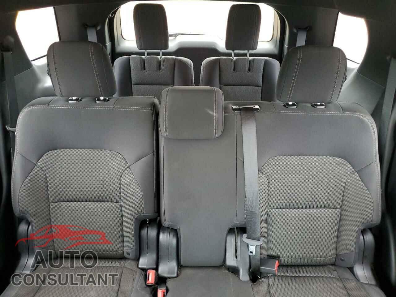 FORD EXPLORER 2017 - 1FM5K8D81HGD00711