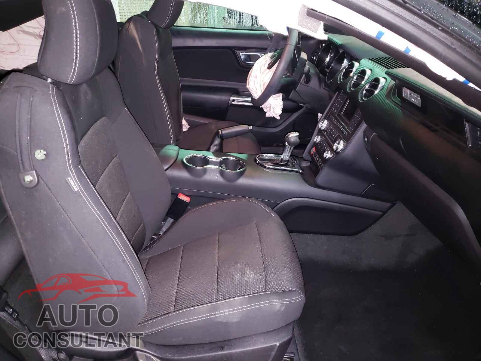 FORD MUSTANG 2017 - 1FA6P8AMXH5271299