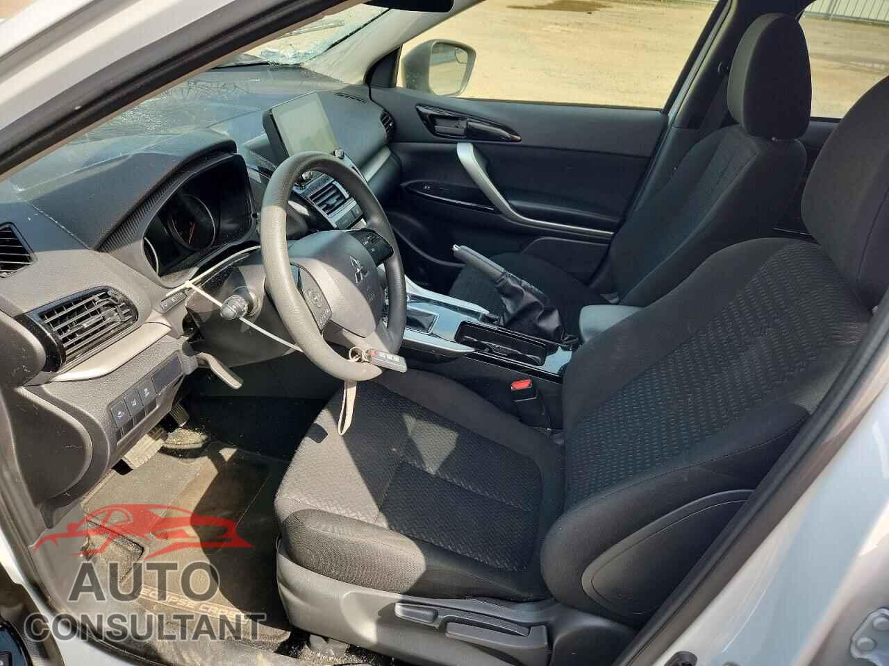 MITSUBISHI ECLIPSE 2024 - JA4ATVAA5RZ071021