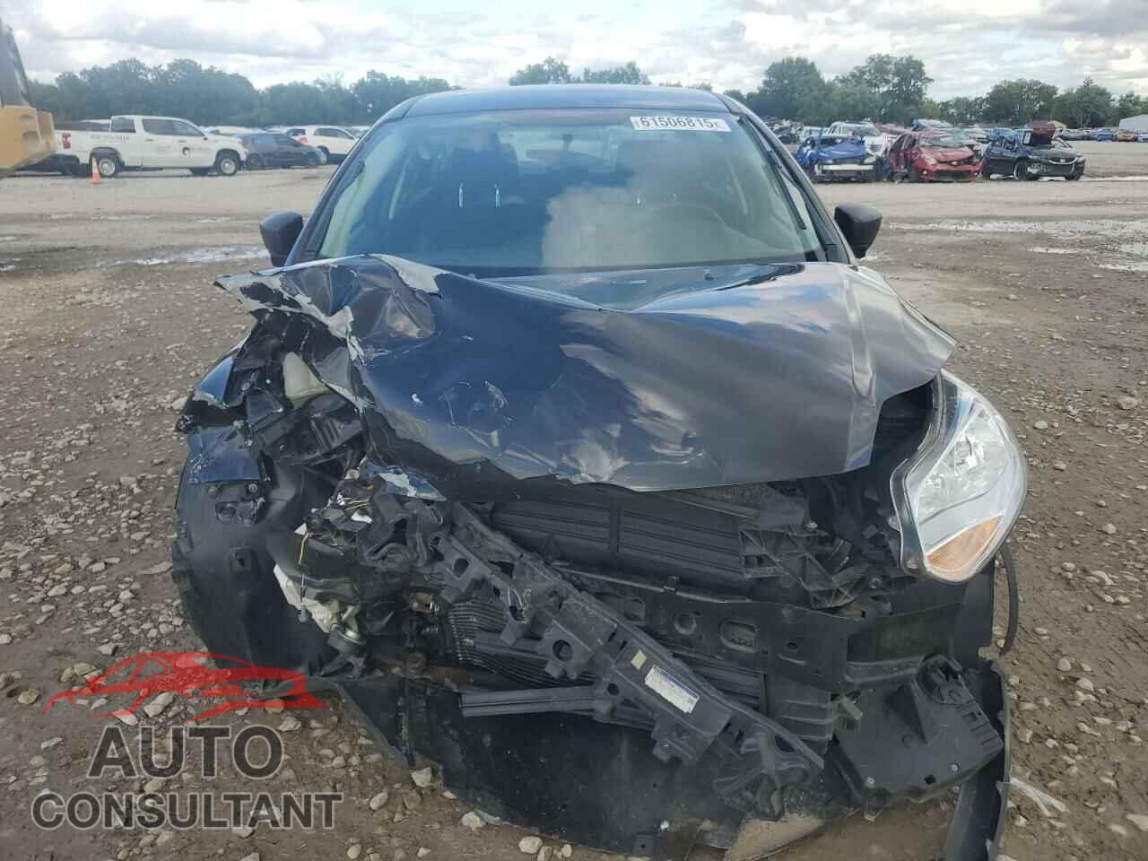 FORD FOCUS 2014 - 1FADP3E21EL389185
