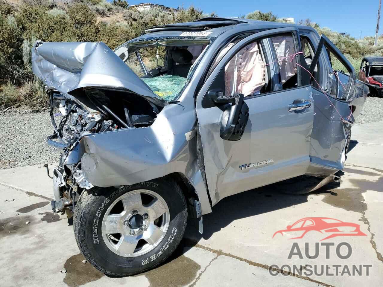 TOYOTA TUNDRA 2010 - 5TFHW5F18AX101214