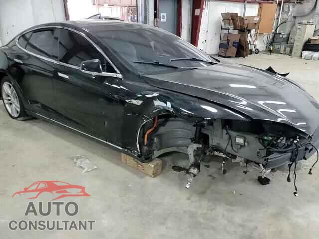 TESLA MODEL S 2015 - 5YJSA1E24FF117516