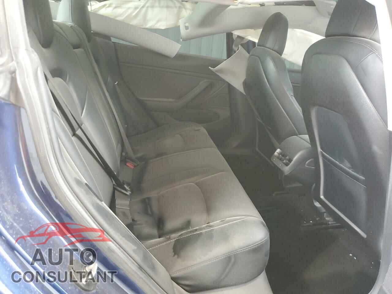 TESLA MODEL 3 2018 - 5YJ3E1EA6JF038227