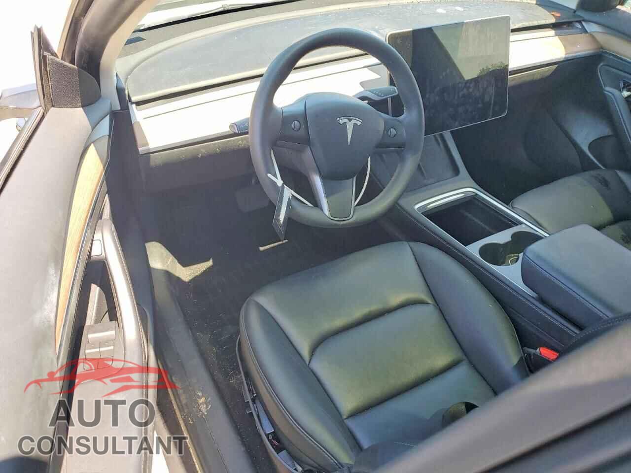TESLA MODEL 3 2023 - 5YJ3E1EA7PF476523