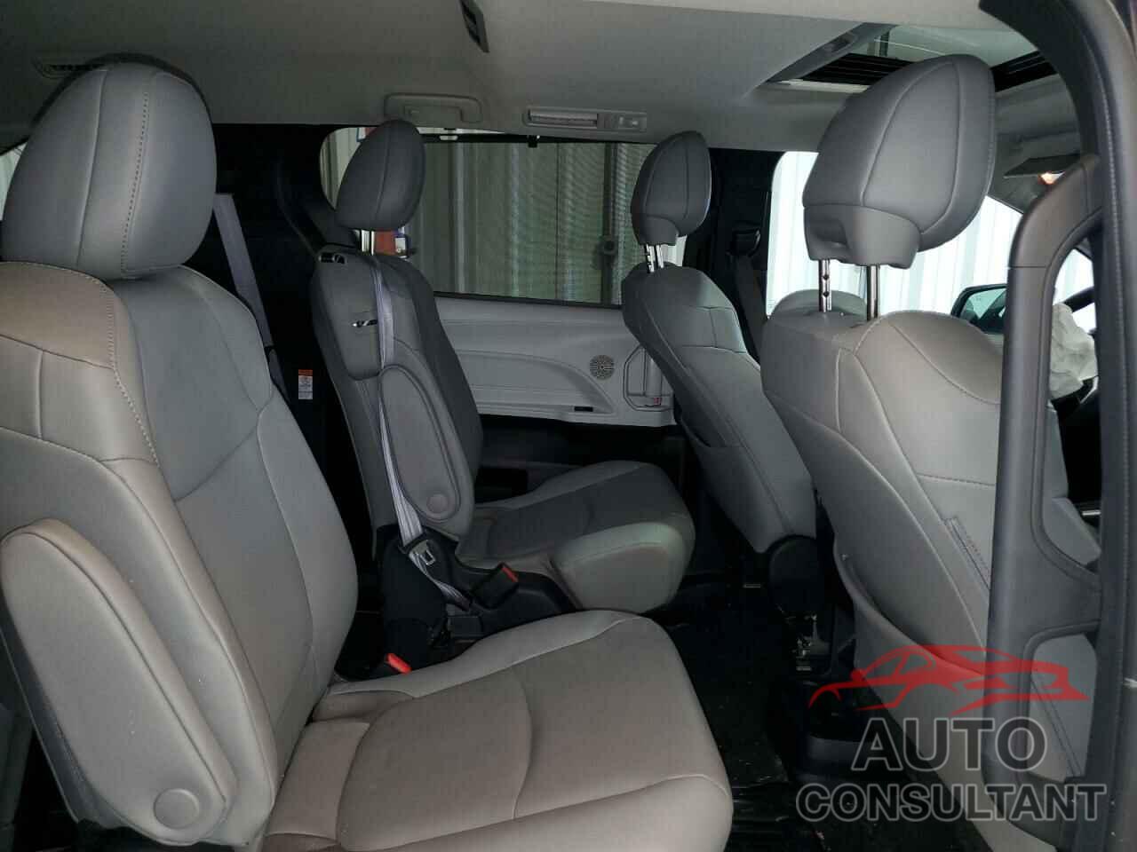 TOYOTA All Models 2025 - 5TDYRKEC0SS237952