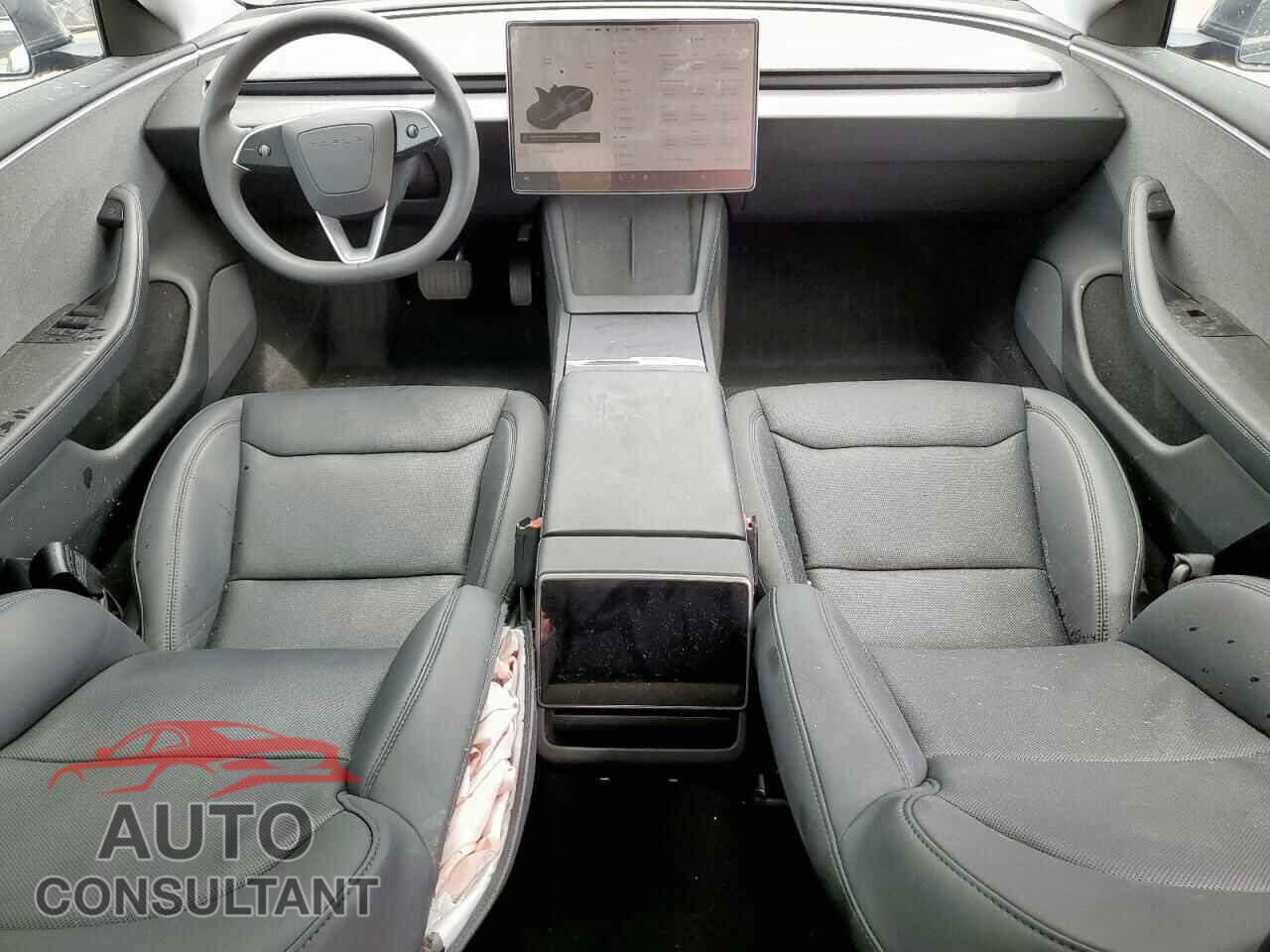 TESLA MODEL 3 2024 - 5YJ3E1EA9RF724161