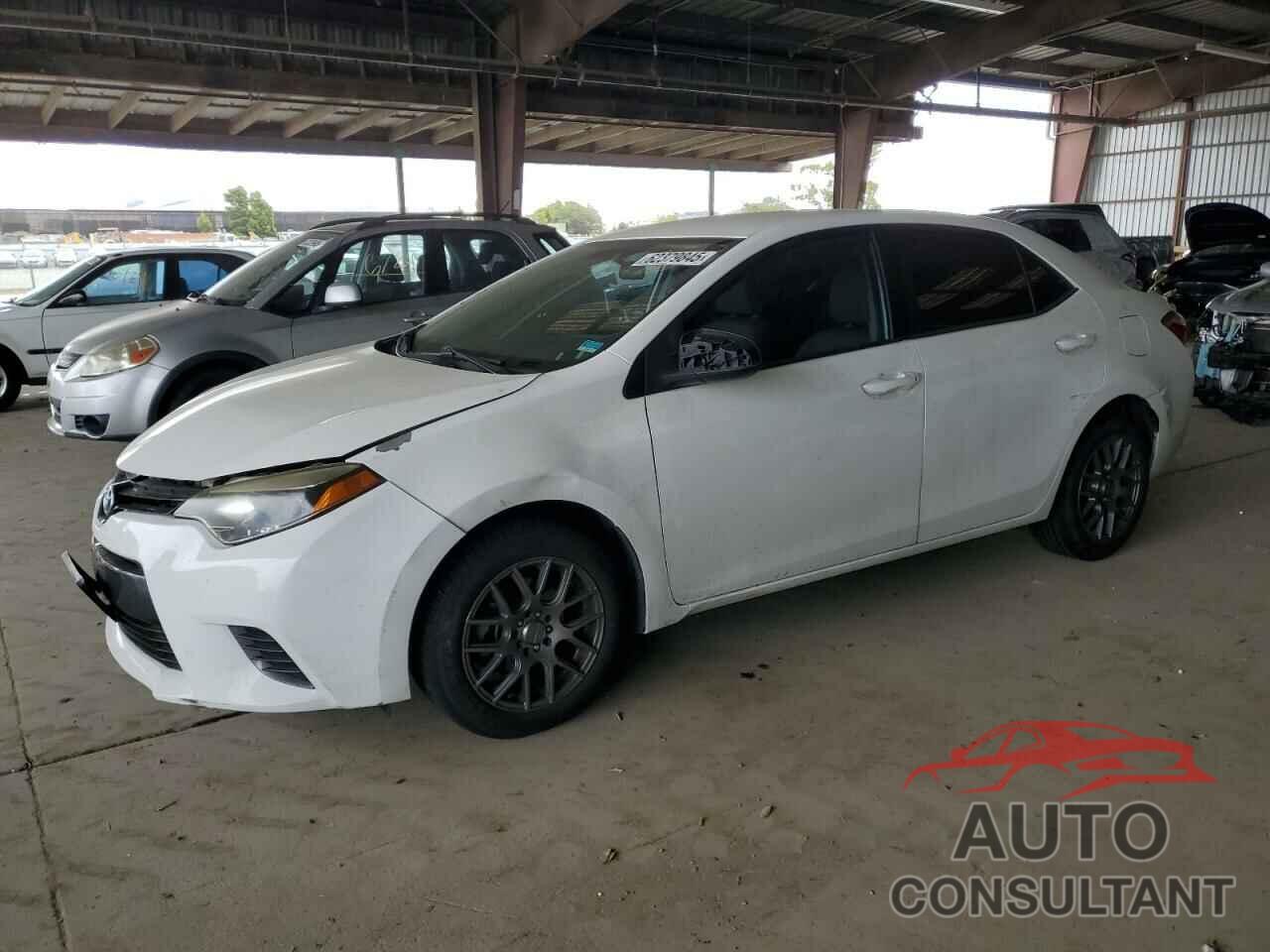 TOYOTA COROLLA 2015 - 5YFBURHE4FP196427