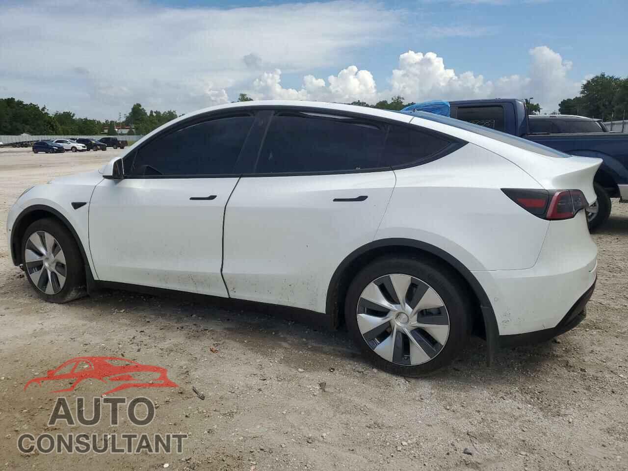 TESLA MODEL Y 2022 - 7SAYGDEE3NF373202