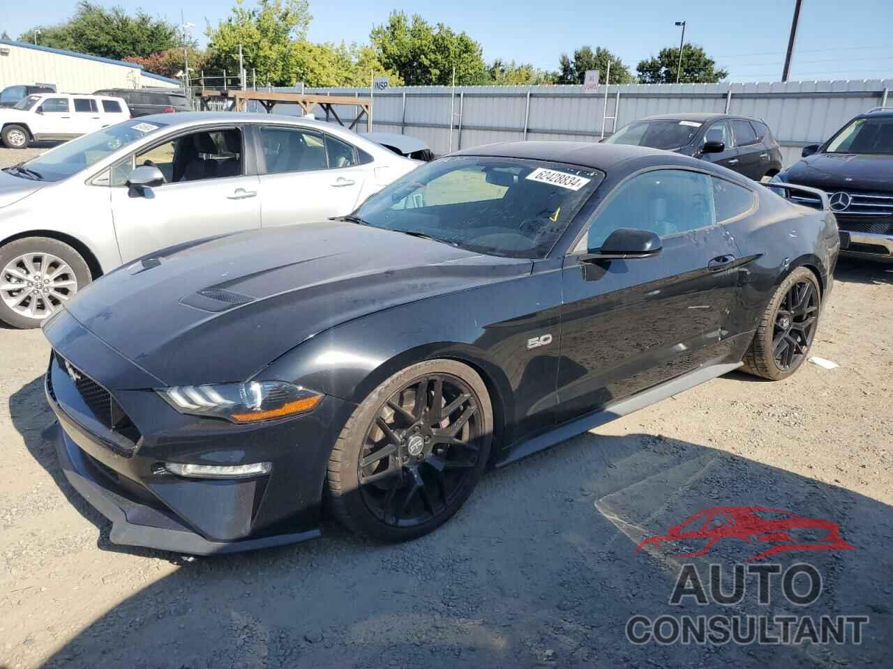 FORD MUSTANG 2019 - 1FA6P8CF0K5123619