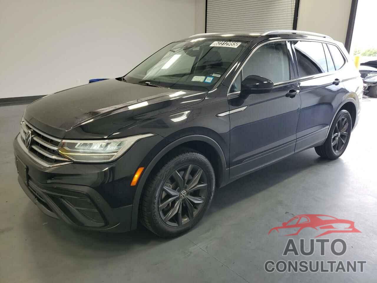 VOLKSWAGEN TIGUAN 2022 - 3VV2B7AX3NM166977