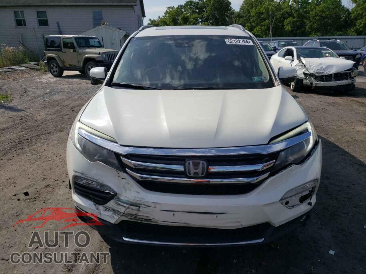 HONDA PILOT 2017 - 5FNYF6H90HB069601