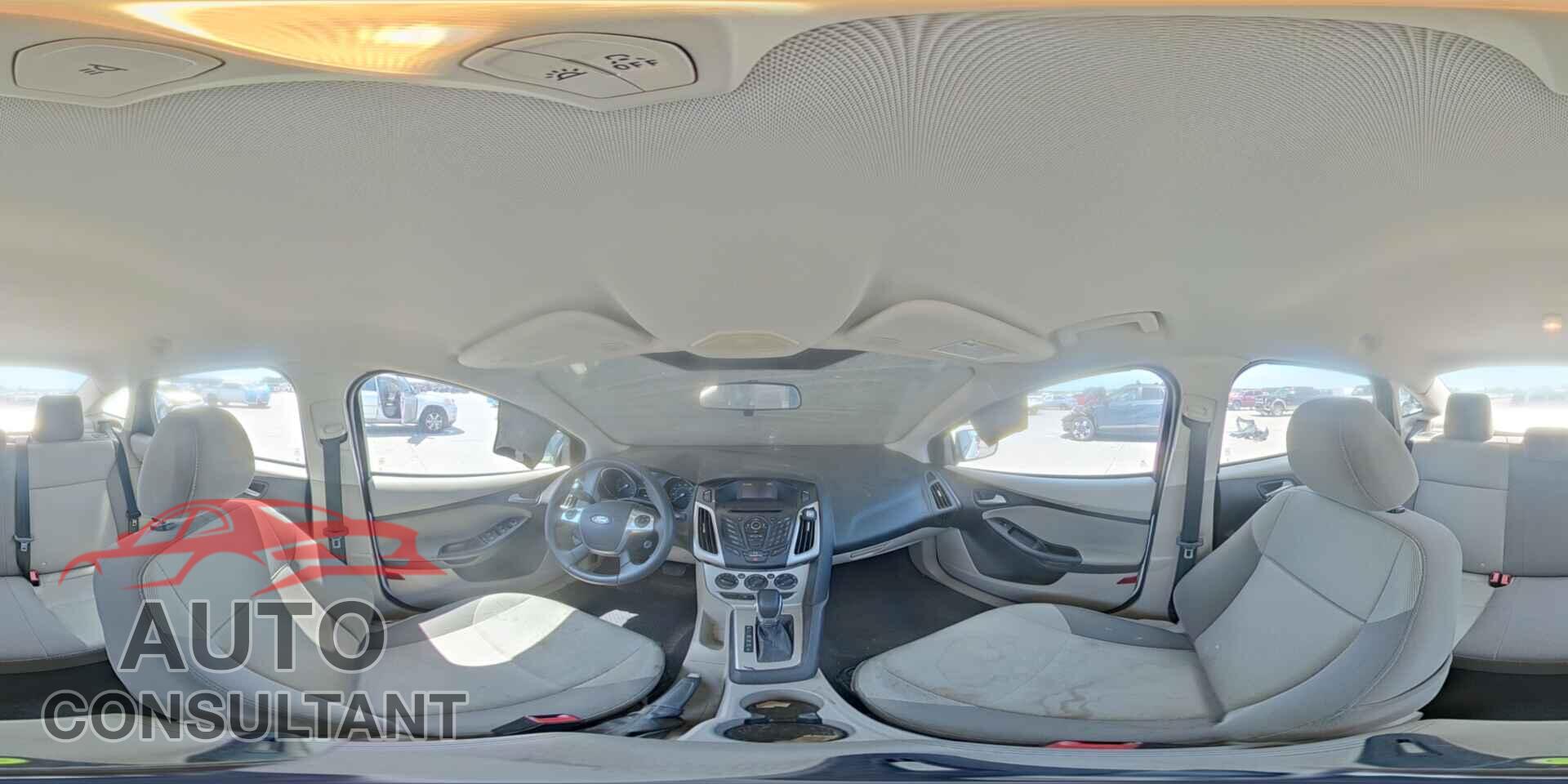 FORD FOCUS 2014 - 1FADP3F20EL430727