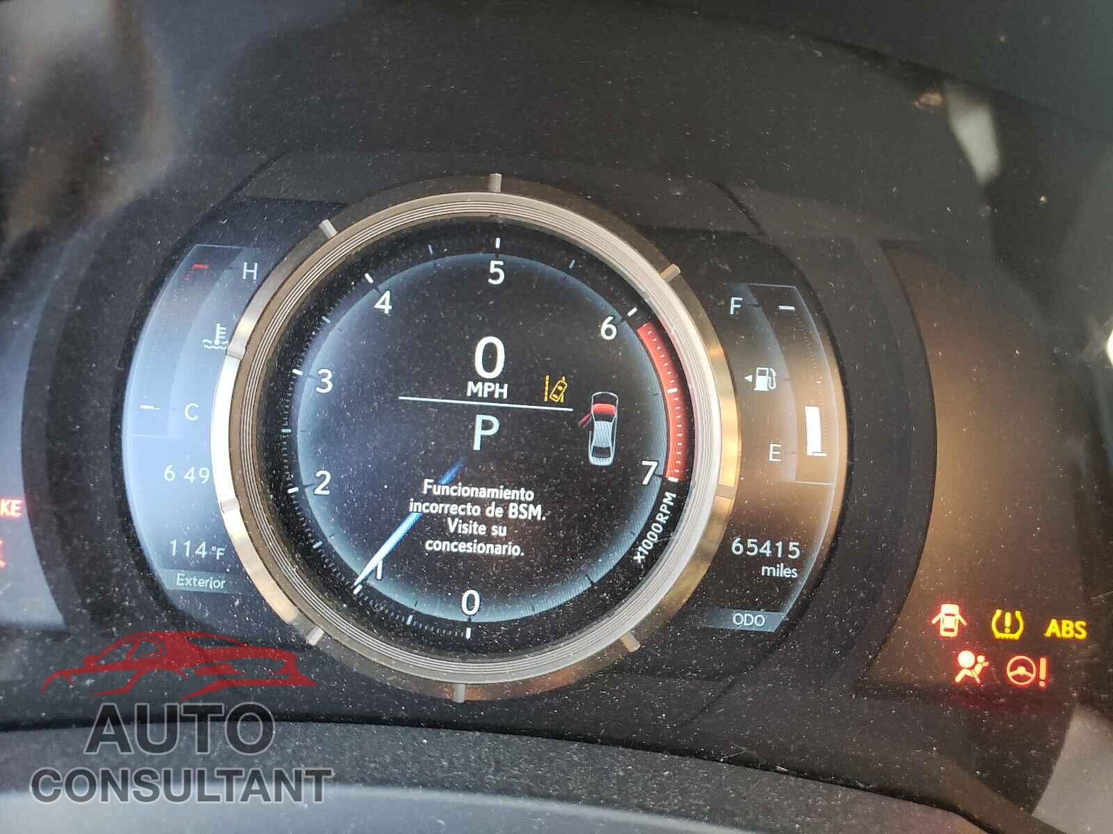 LEXUS IS 2017 - JTHBA1D28H5057759