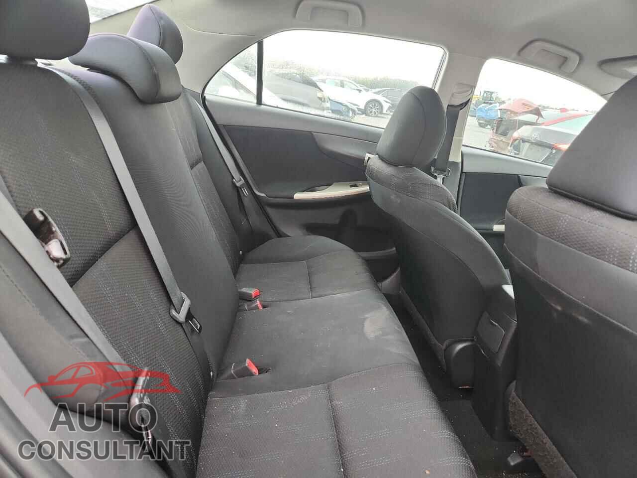 TOYOTA COROLLA 2011 - 2T1BU4EEXBC596820