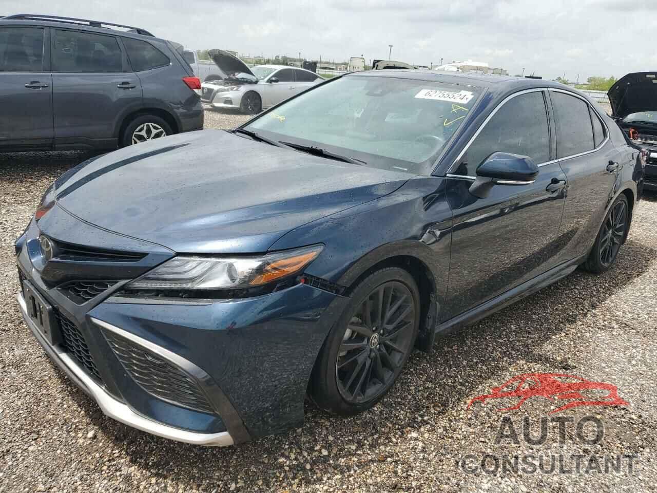 TOYOTA CAMRY 2021 - 4T1K61AK8MU611577