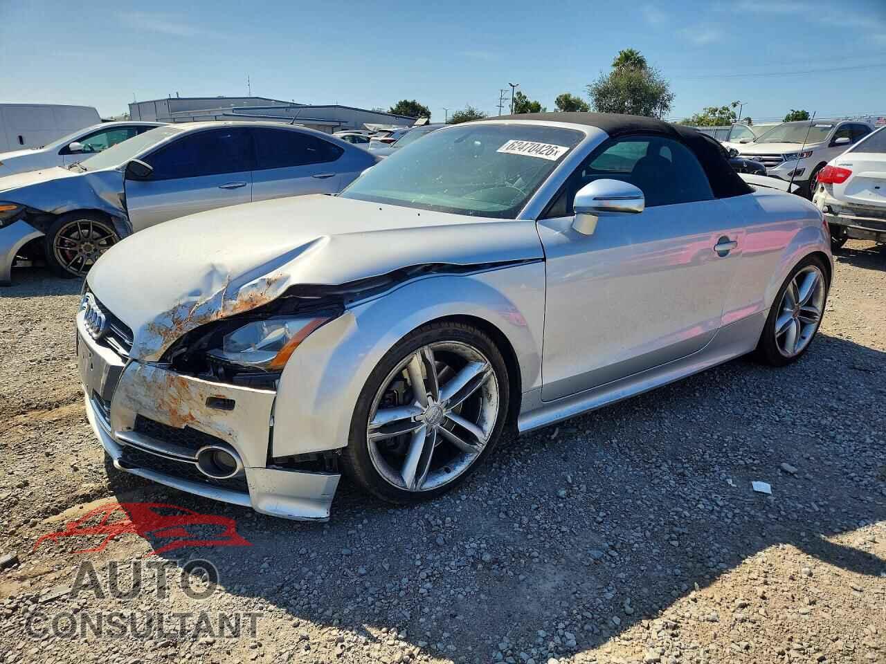 AUDI TTS 2014 - TRUS1AFK3E1005012