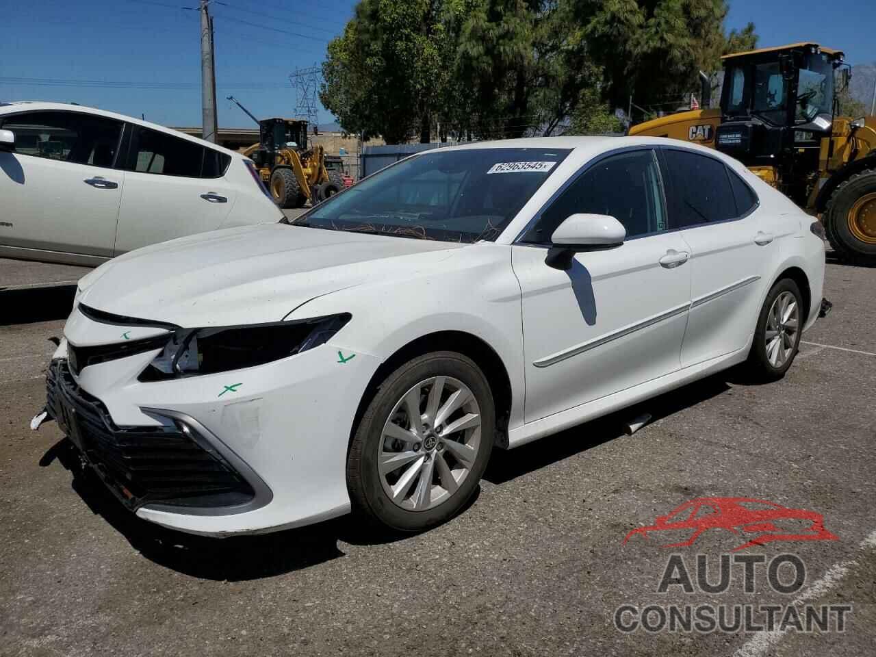 TOYOTA CAMRY 2024 - 4T1C11AK2RU223285