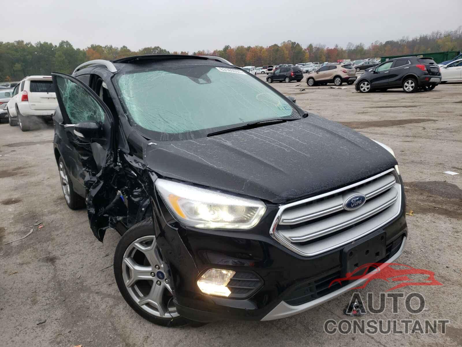 FORD ESCAPE 2018 - 1FMCU0J98JUC06526
